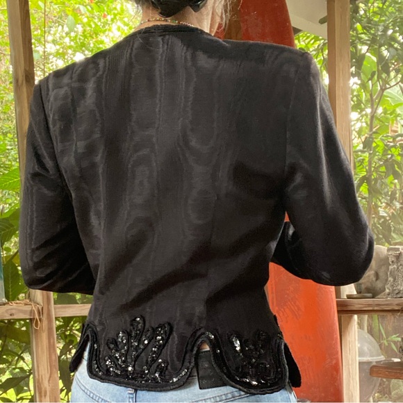 Vintage Fabrice sequence and silk waist jacket. Size small/extra small. - Picture 2 of 14